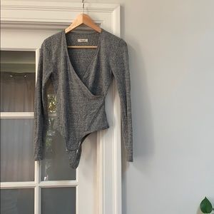 madewell grey wrap bodysuit, size S